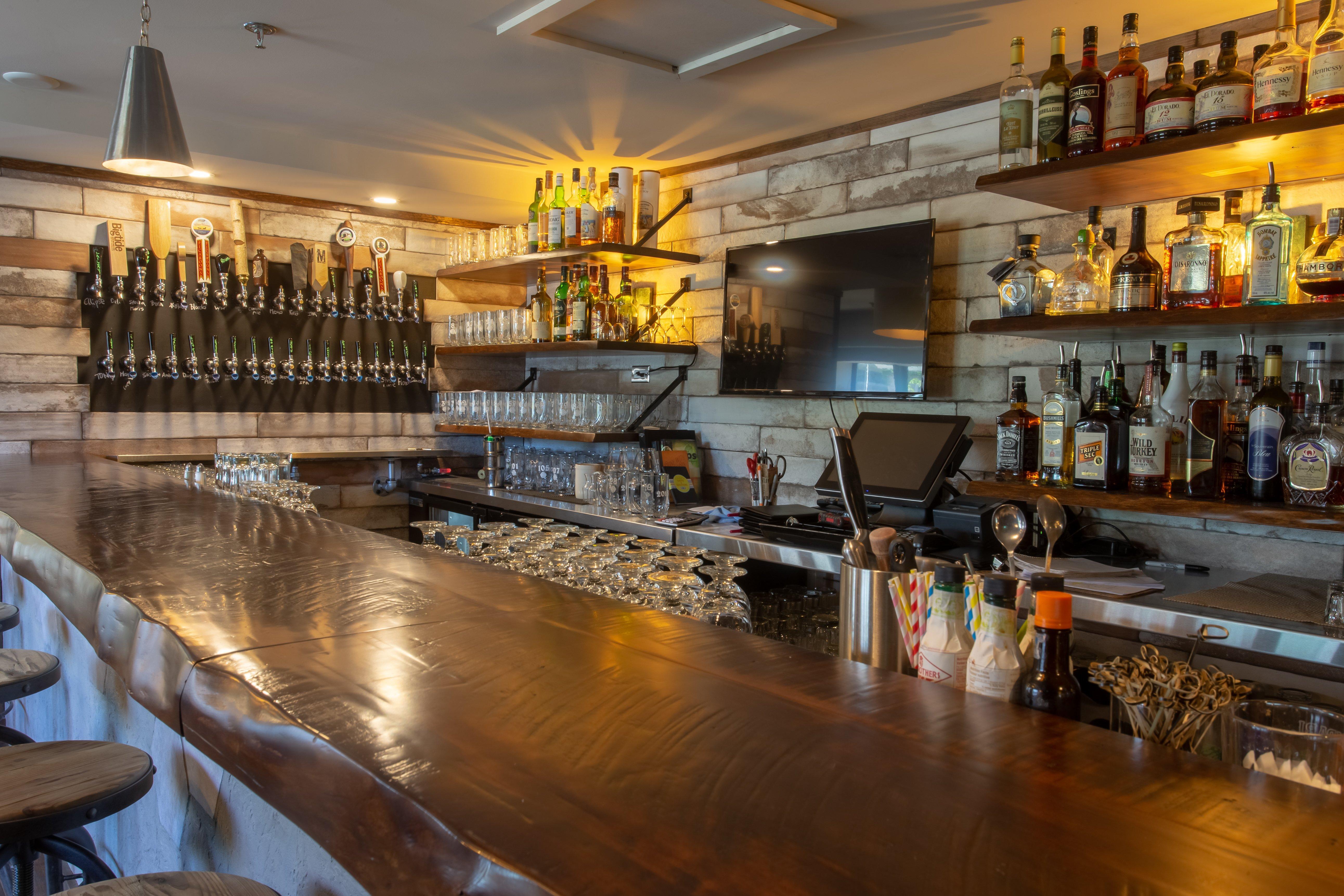 Crowne Plaza Fredericton Lord Beaverbrook By Ihg Bagian luar foto