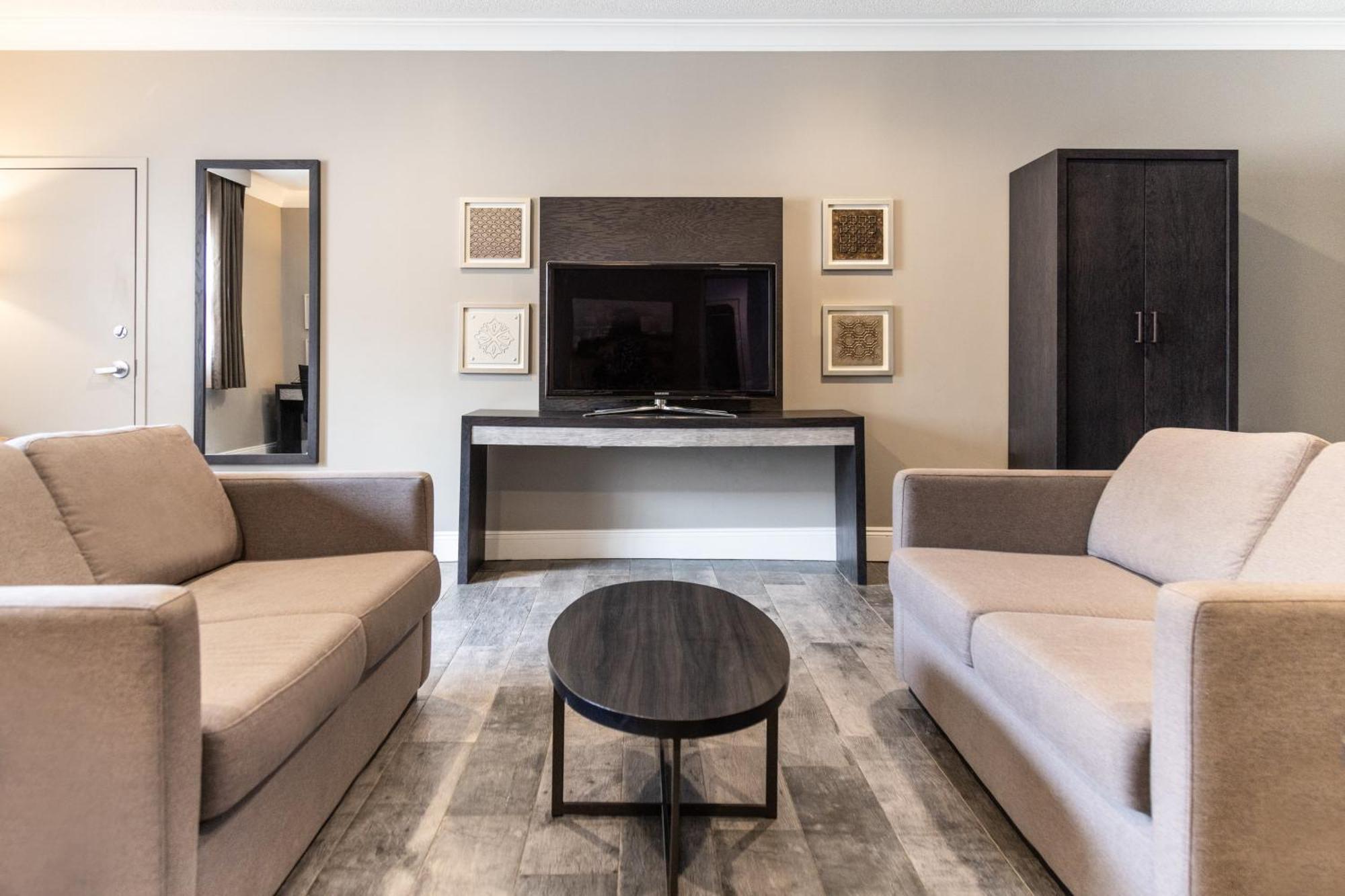 Crowne Plaza Fredericton Lord Beaverbrook By Ihg Bagian luar foto