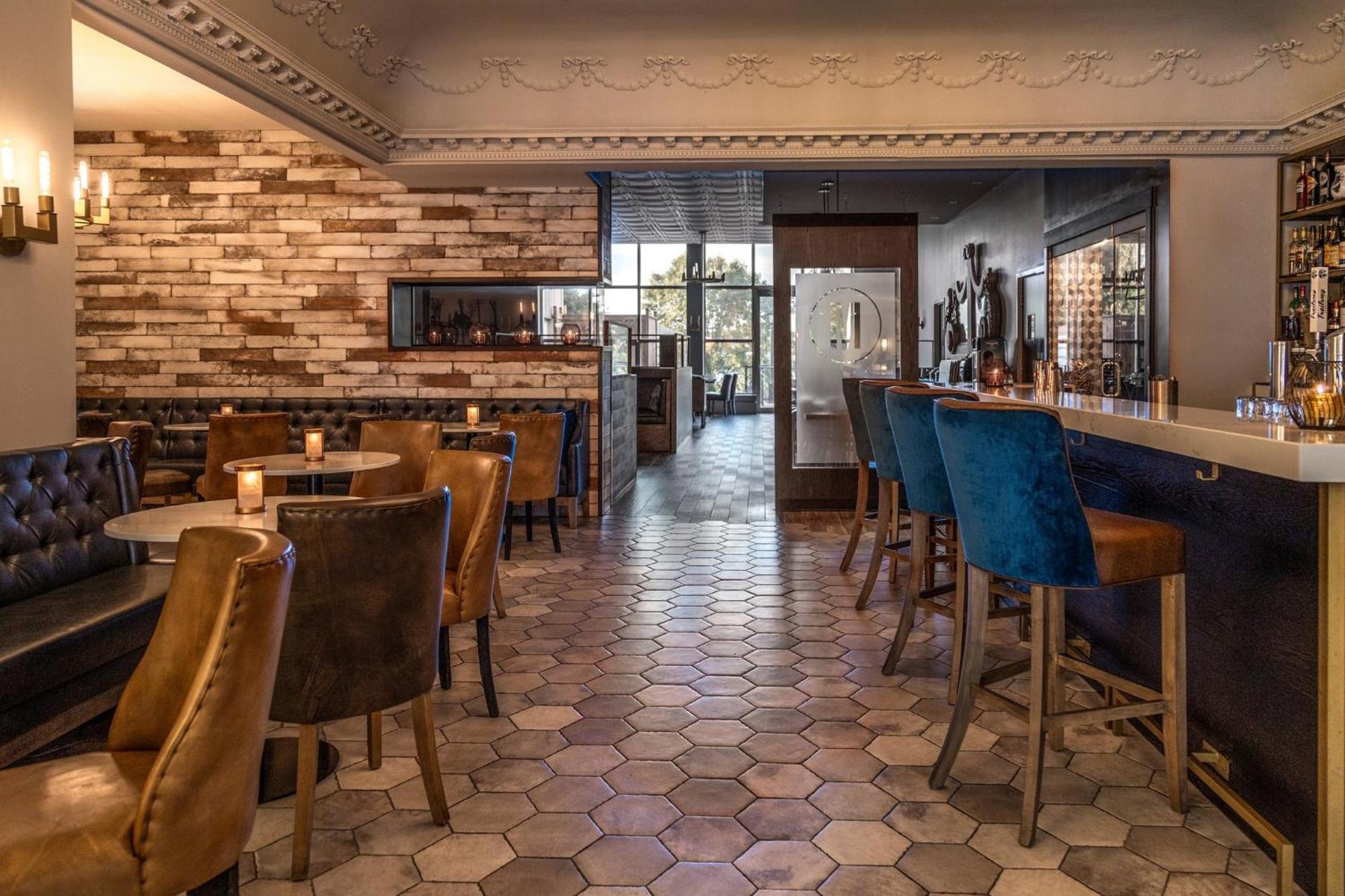 Crowne Plaza Fredericton Lord Beaverbrook By Ihg Bagian luar foto